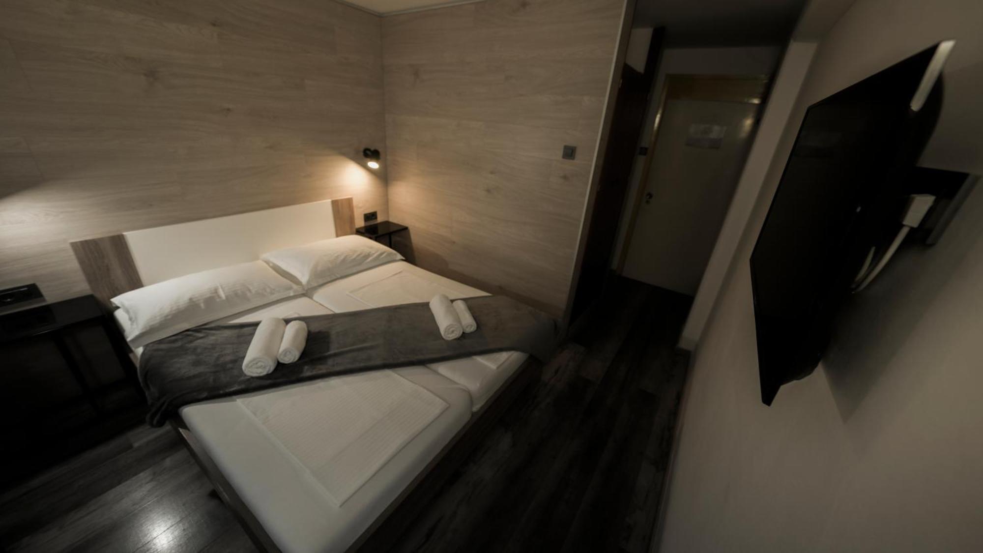 Hotel Matija Gubec Stubicke Toplice Екстер'єр фото