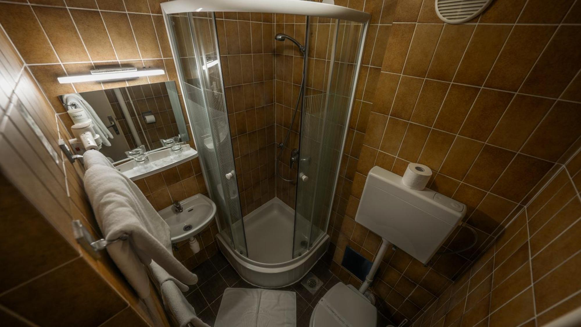 Hotel Matija Gubec Stubicke Toplice Екстер'єр фото